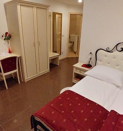 Guest House Šterk Nova Gorica Extérieur photo
